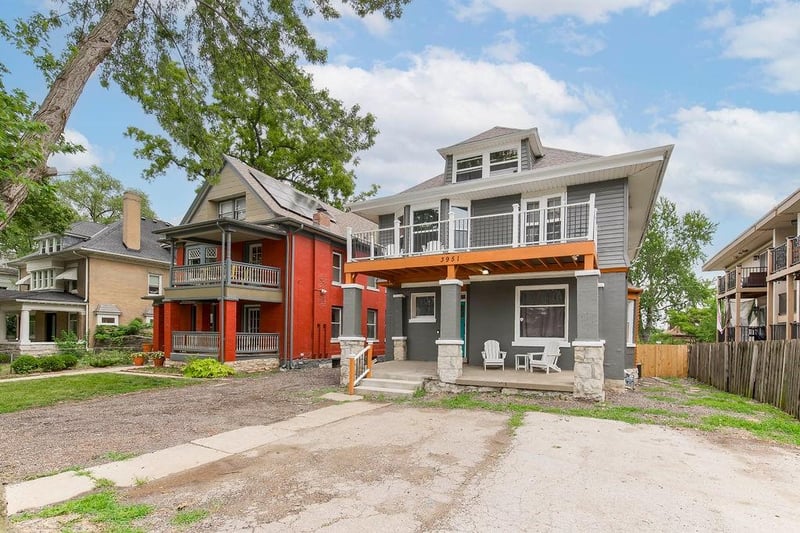 3951 Warwick St, Kansas City, MO 64111