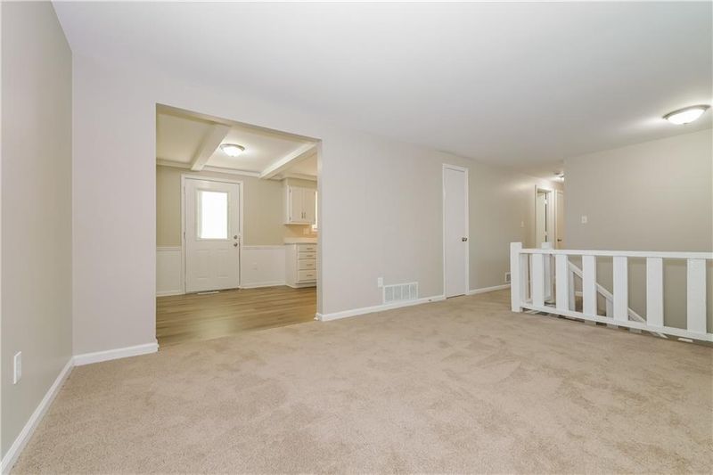 8925 E 89th St, Kansas City, MO 64138