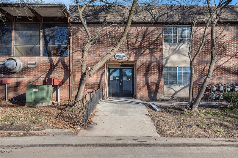 6016 Leavenworth Rd, Kansas City, KS 66104