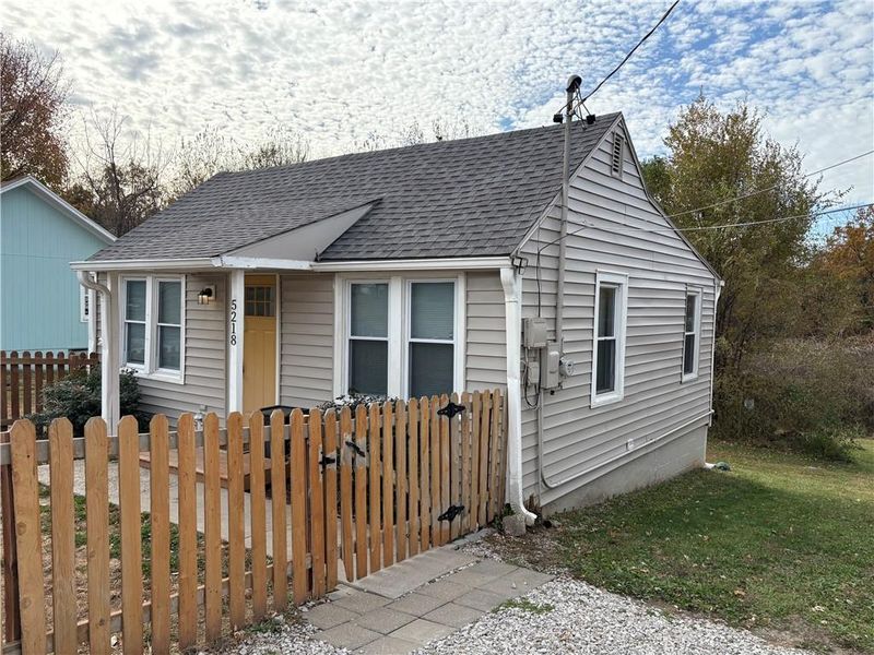 5218 N Wheeling Ave, Kansas City, MO 64119