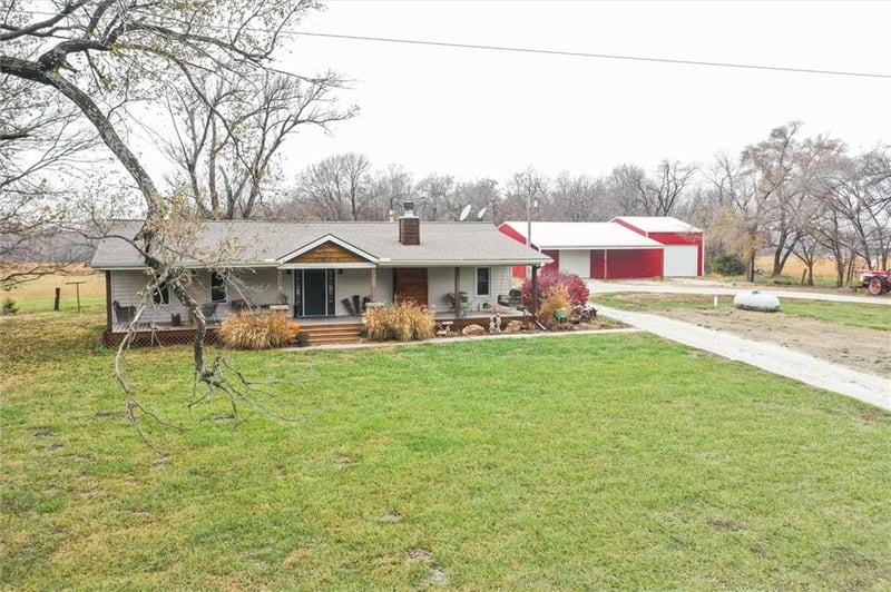 3958 Louisiana Rd, Ottawa, KS 66067