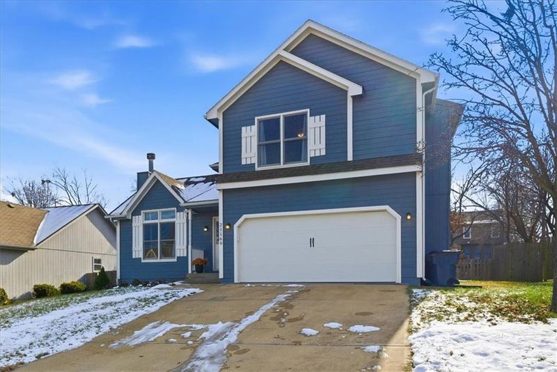 21169 W 126 St, Olathe, KS 66061