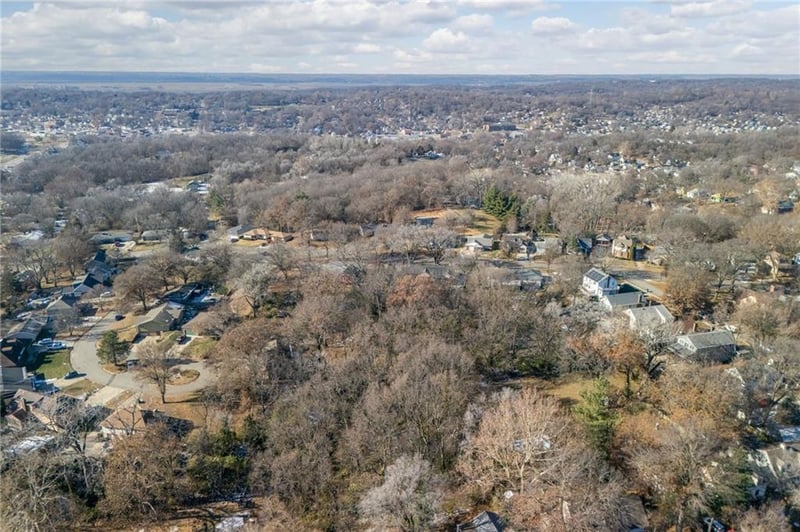 Moss And Eugene Field Ave, St Joseph, MO 64505