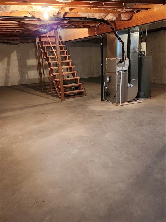 2005 Stacy Rd, Harrisonville, MO 64701