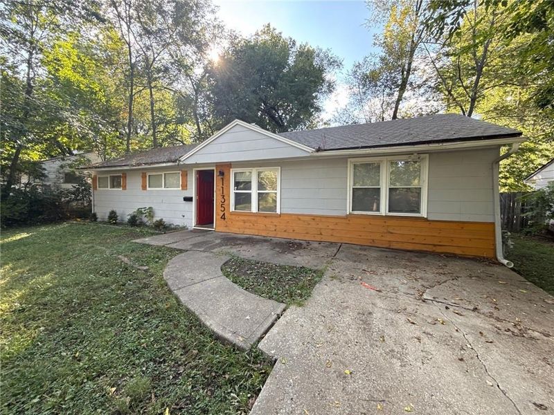 11354 Sycamore Ter, Kansas City, MO 64134