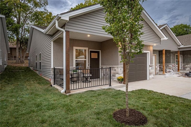 5824 Hunter Ct, Raytown, MO 64133
