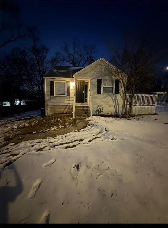 1340 E 85th St, Kansas City, MO 64131