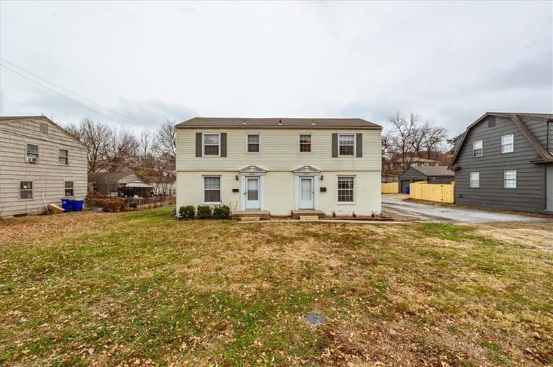 6625 Floyd St, Overland Park, KS 66202