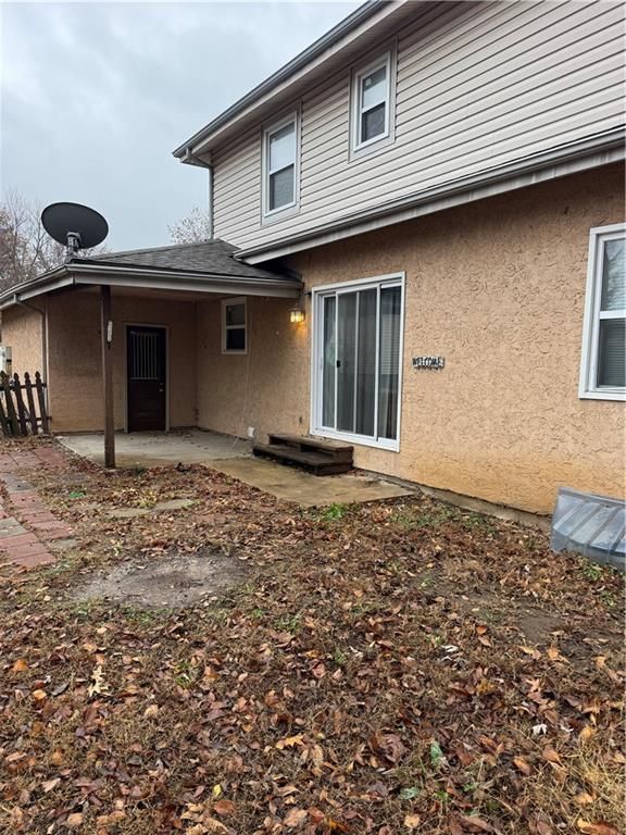 8808 E 58th Ter, Raytown, MO 64133