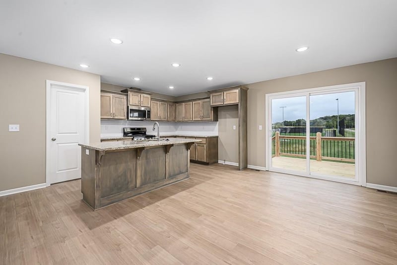 1015 2nd St, Perry, KS 66073