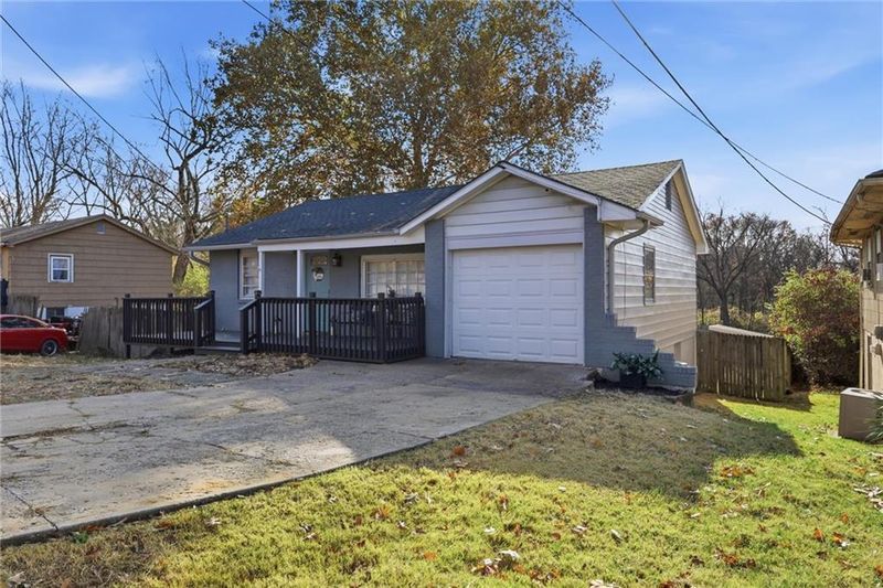 5919 E 56th St, Kansas City, MO 64129