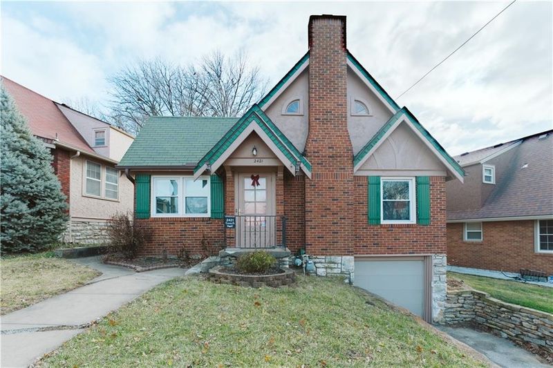 2421 Everett Ave, Kansas City, KS 66102
