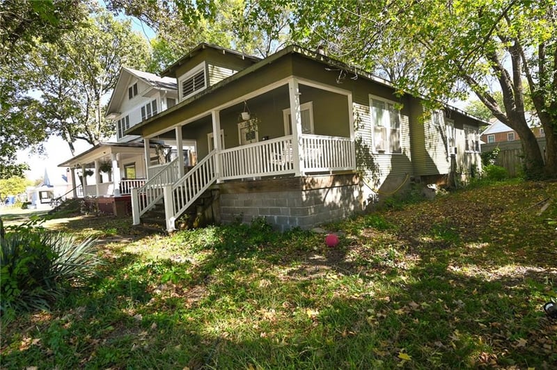 223 N Sergeant Ave, Joplin, MO 64801