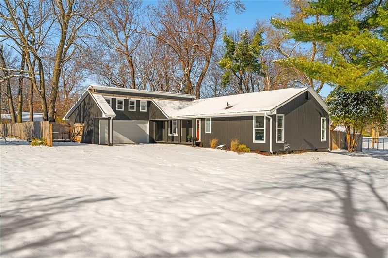 13606 Cypress Ave, Grandview, MO 64030