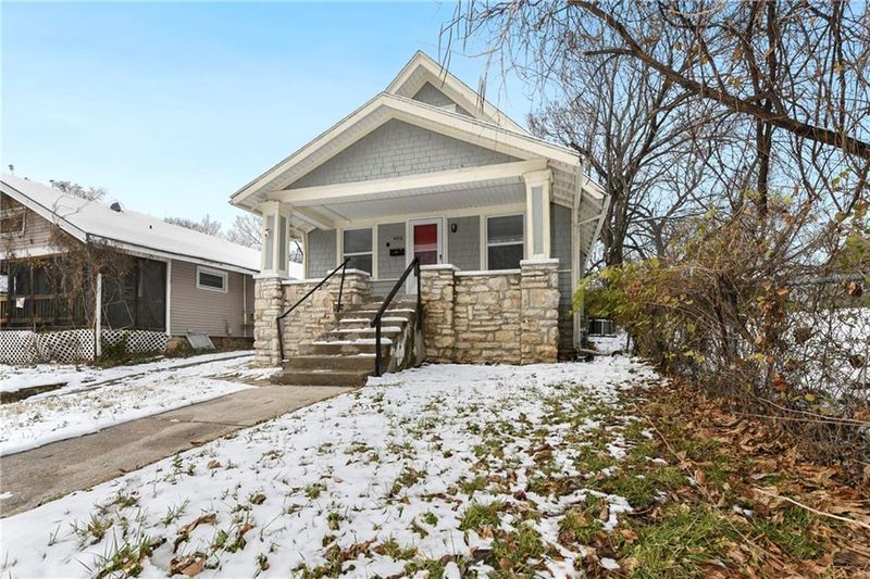 4916 Wabash Ave, Kansas City, MO 64130