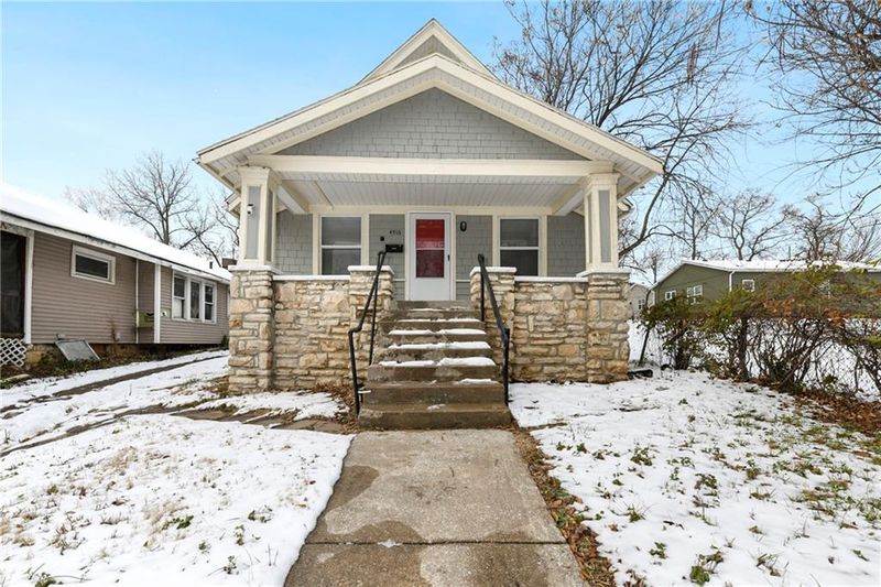 4916 Wabash Ave, Kansas City, MO 64130