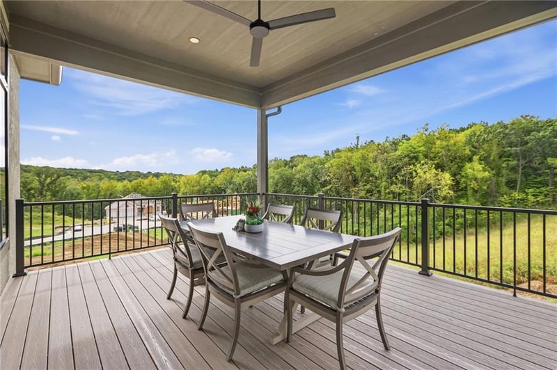 8625 Westridge Ct, Parkville, MO 64152