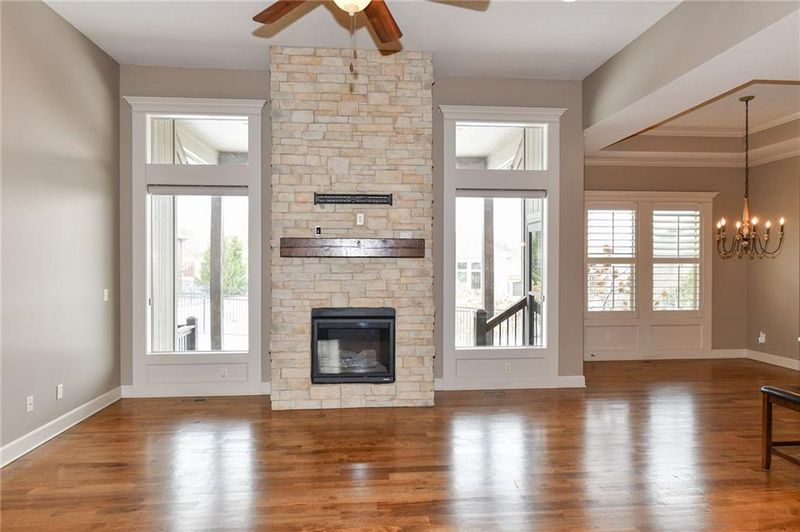 18804 W 99 St, Lenexa, KS 66220
