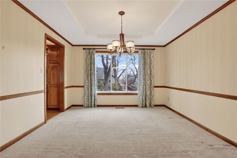 5121 NW 59th Ter, Kansas City, MO 64151