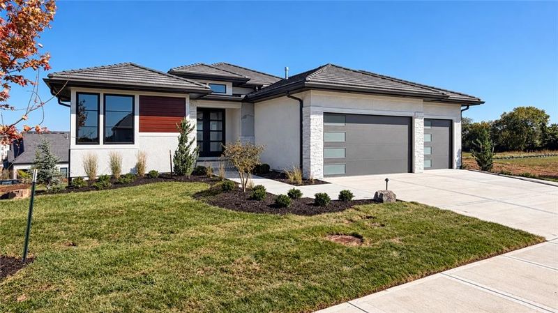 13705 W Guilford Rd, Leawood, KS 66224