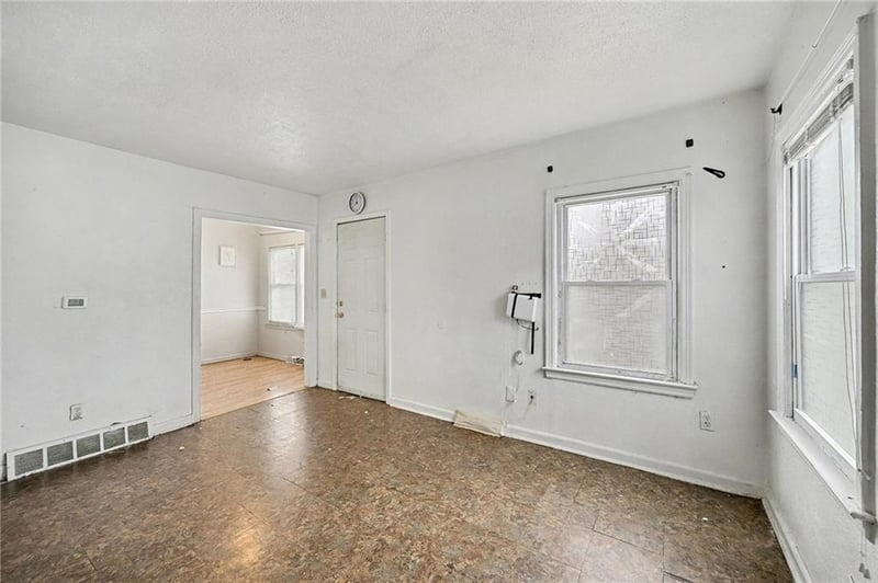 447 N Quincy Ave, Kansas City, MO 64123
