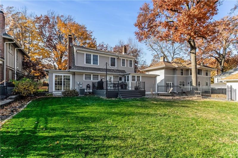 6415 Washington St, Kansas City, MO 64113