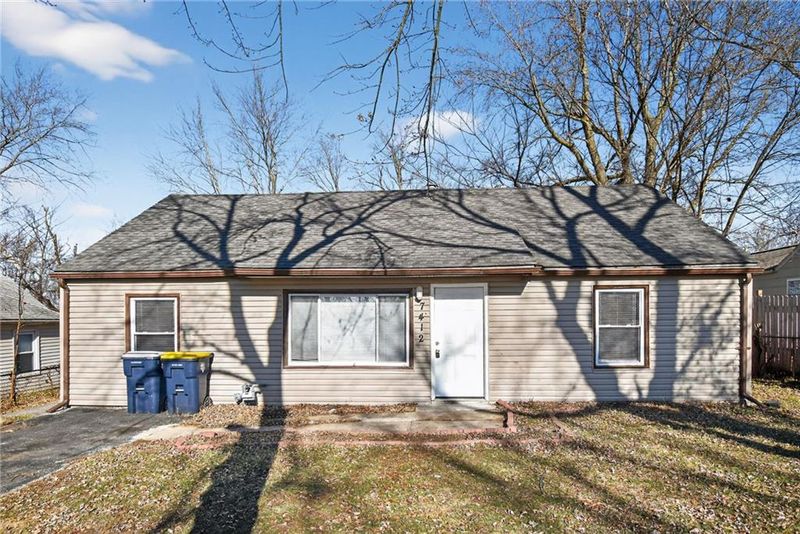 7412 E 57th St, Kansas City, MO 64129