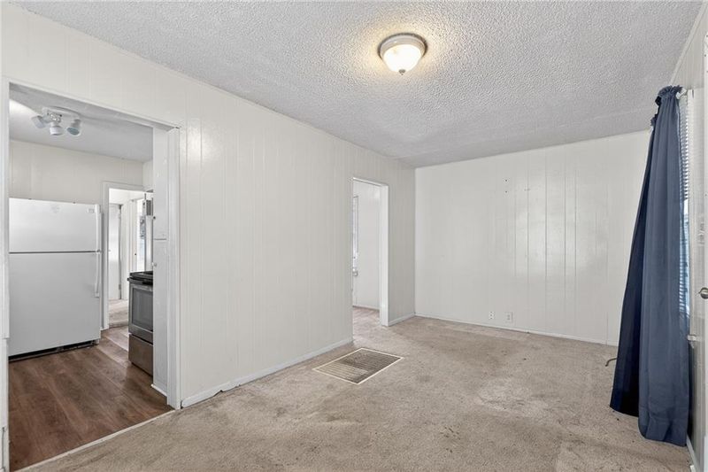 2139 N 33rd St, Kansas City, KS 66104