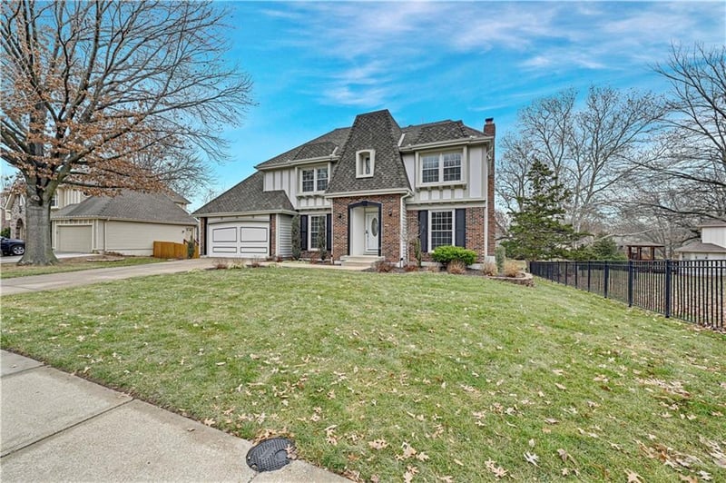 10505 King St, Overland Park, KS 66214