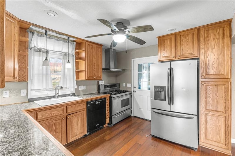 7940 Metropolitan Ave, Kansas City, KS 66111