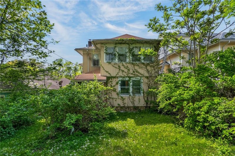 4423 Flora Ave, Kansas City, MO 64110