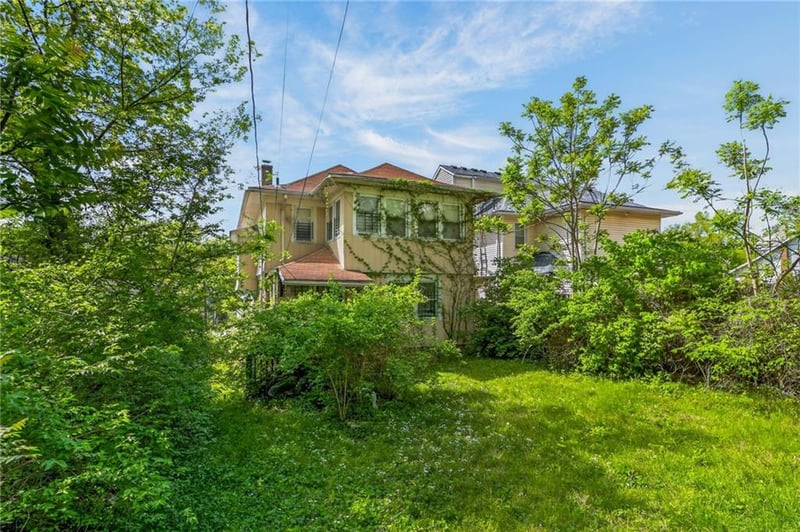 4423 Flora Ave, Kansas City, MO 64110