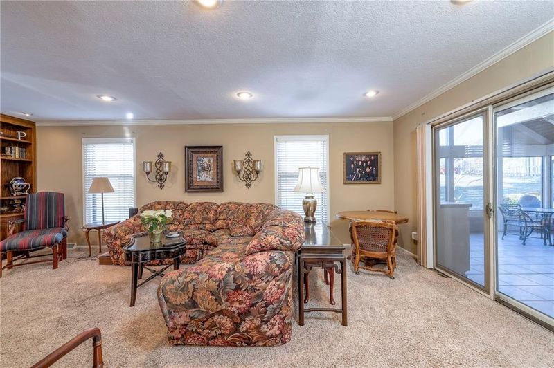 13014 E 57th Ter, Kansas City, MO 64133