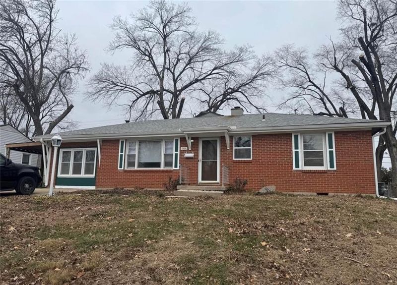 1504 SW 1st St, Lee's Summit, MO 64081