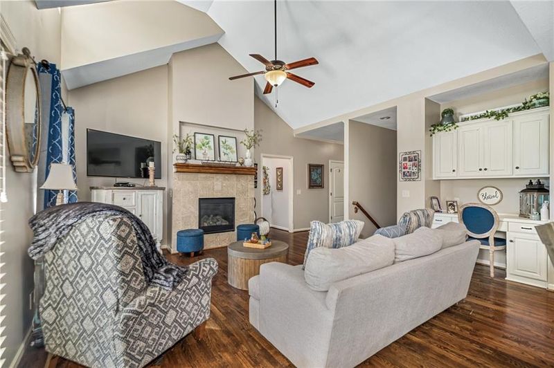 16883 W 164th Pl, Olathe, KS 66062