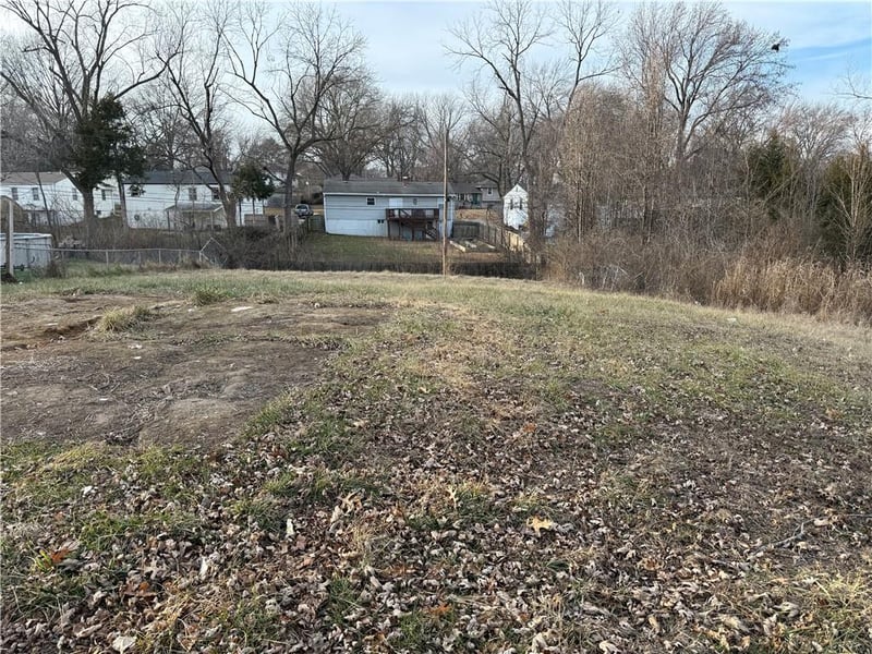 4918 N Wallace Ave, Kansas City, MO 64119