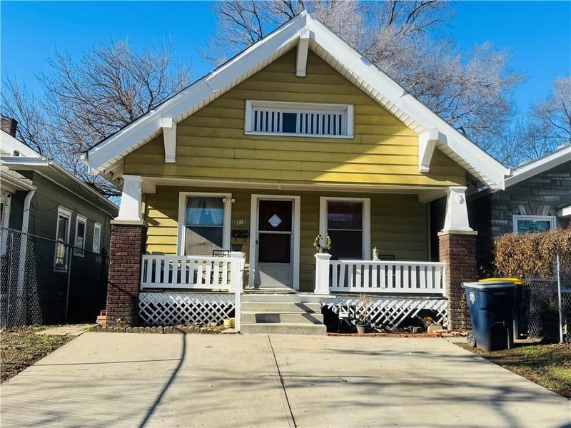 318 Barat Ave, Kansas City, MO 64123