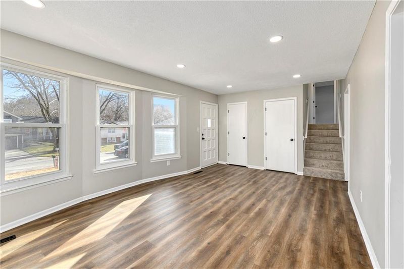 6506 N Delta Ave, Kansas City, MO 64151