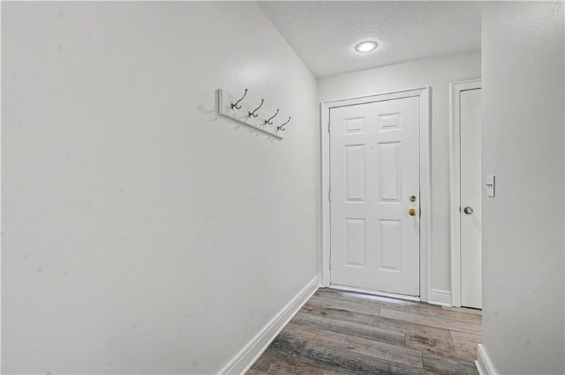 12844 W 110th Ter, Overland Park, KS 66210