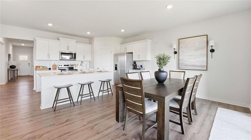 19601 W 201st St, Spring Hill, KS 66083