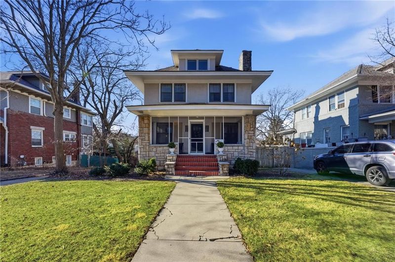 5532 Rockhill Rd, Kansas City, MO 64110
