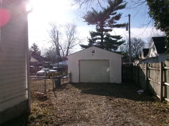 407 W 10th St, Sedalia, MO 65301