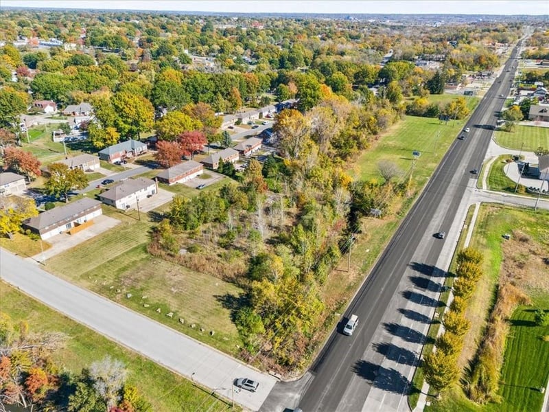 14700 E Us 40 Hw, Kansas City, MO 64136