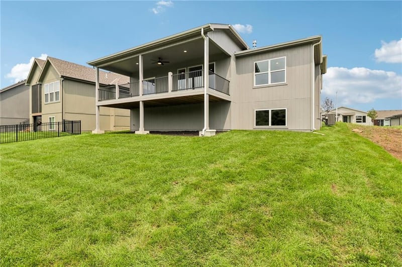 16980 S Bradley Dr, Olathe, KS 66062