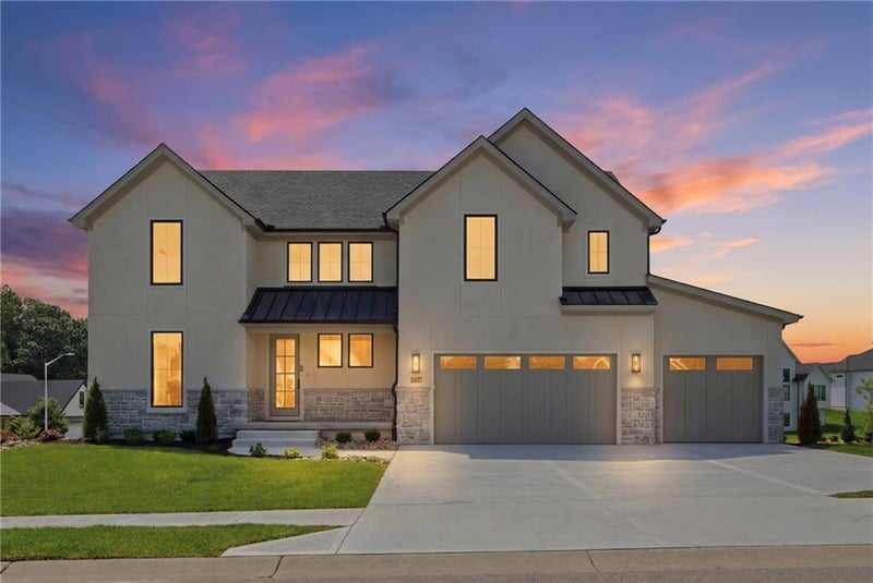 7735 N Donnelly Ave, Kansas City, MO 64158