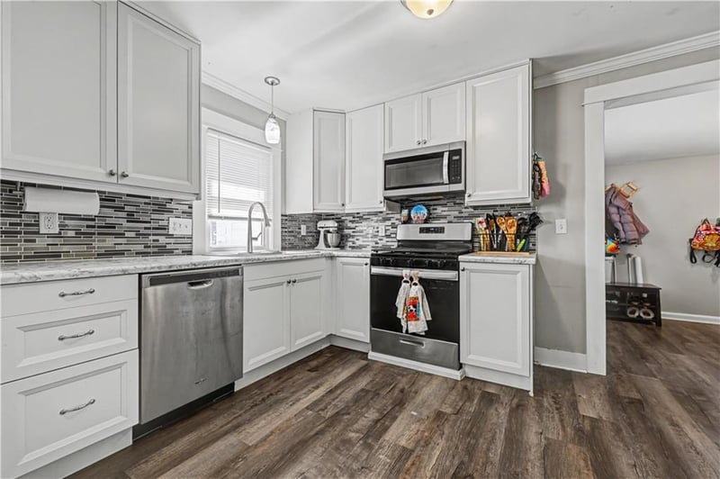 1440 S 41st St, Kansas City, KS 66106