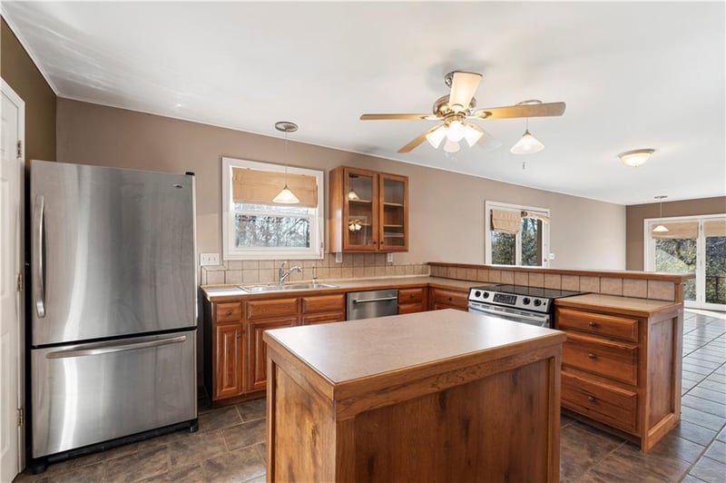 22123 S 2625 Rd, Milo, MO 64767