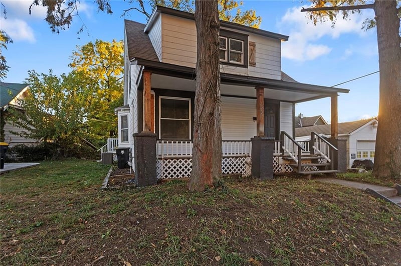 1707 W 44th St, Kansas City, MO 64111