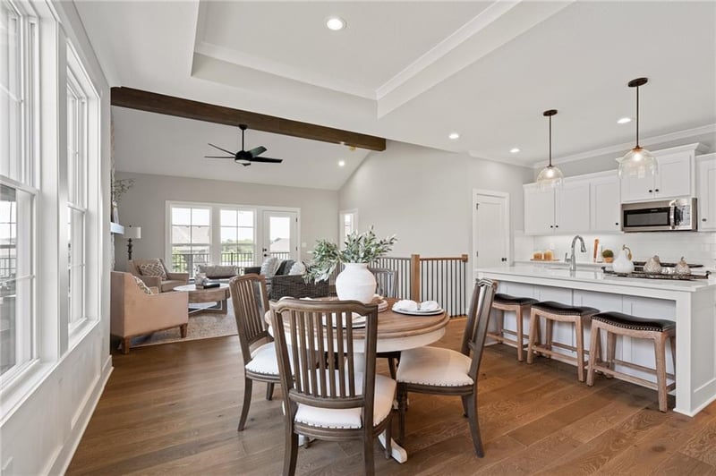8279 Brockway St, Lenexa, KS 66220
