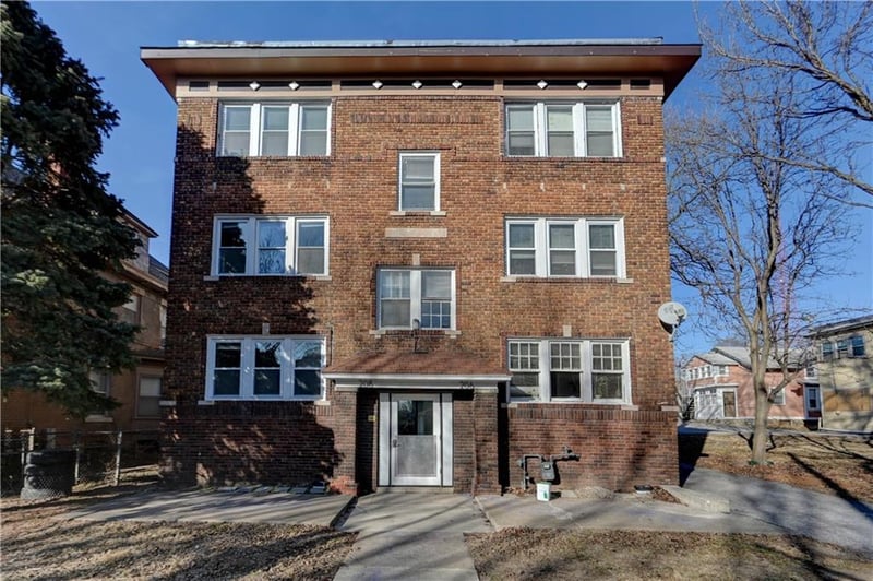206 W 34th St, Kansas City, MO 64111